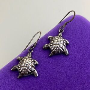 💛 Vintage Sterling Silver Sea Turtle Earrings